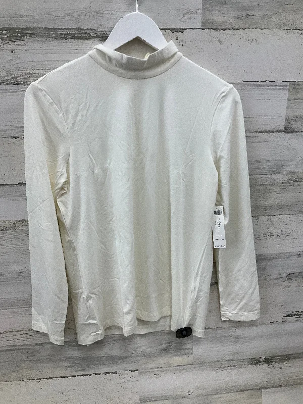 Everyday Apparel Top Long Sleeve By Chicos In Ivory, Size: M