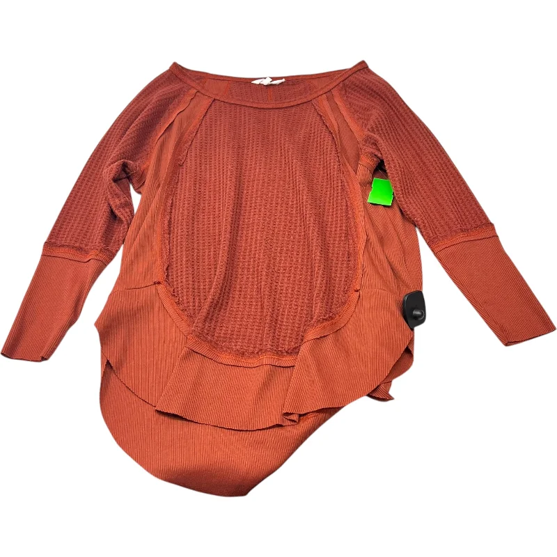Sporty Wear Top Long Sleeve By Amaryllis In Red, Size: S