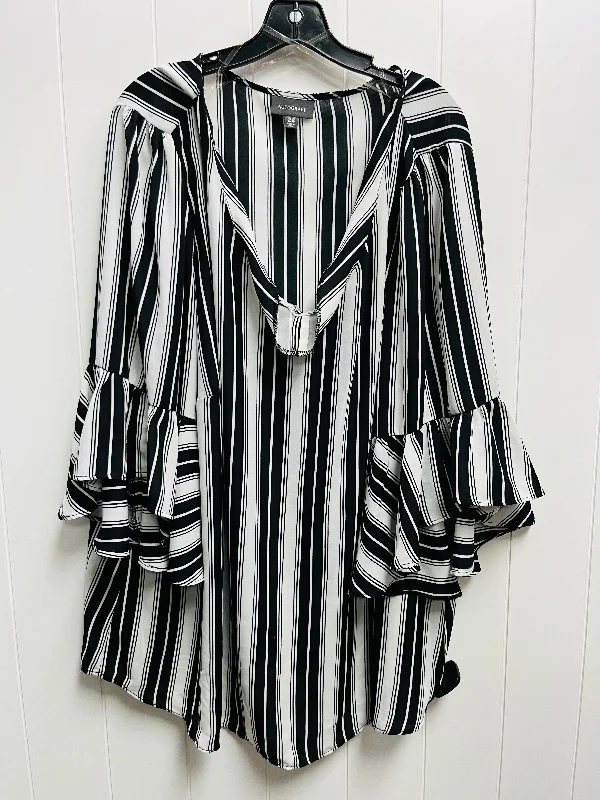 Fall Fashion Top Long Sleeve By Autograph In Black & White, Size: 24