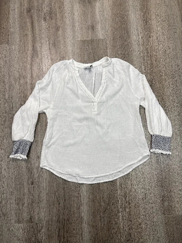 Fashion Jacket Top Long Sleeve By Evereve In White, Size: S