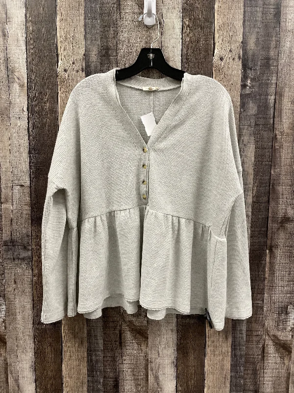 Casual Button-ups Top Long Sleeve By Cme In Grey, Size: M