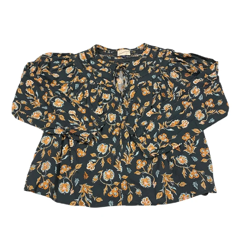 Trendy Apparel Top Long Sleeve By Universal Thread In Multi-colored, Size: M