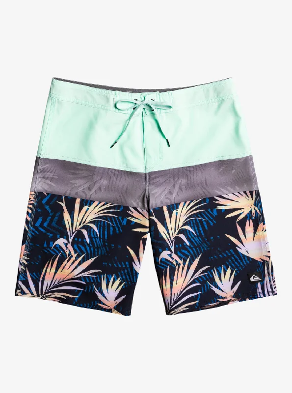 Casual Outerwear Quiksilver Surfsilk Panel 20 Boardshorts-Beach Glass