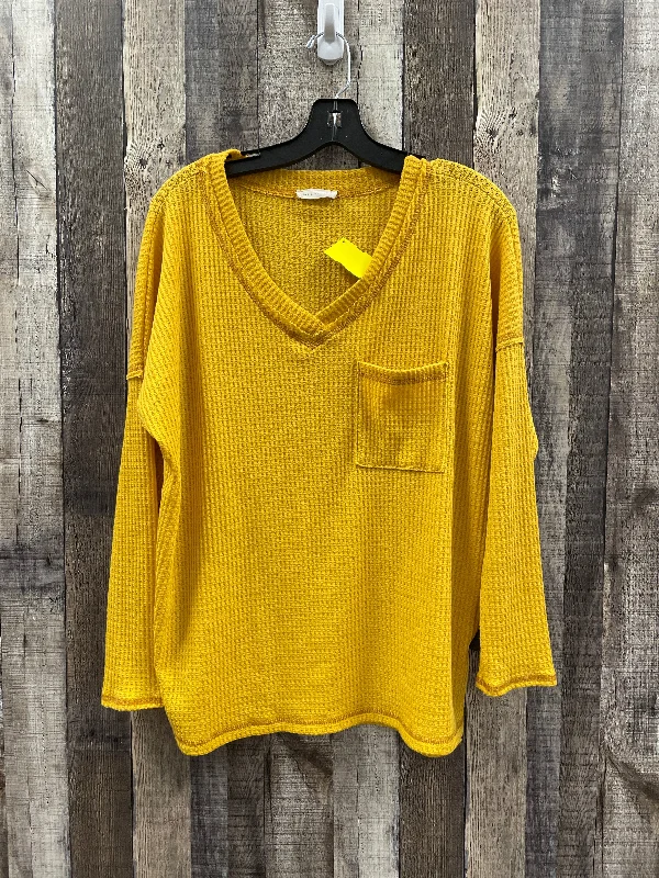 Comfort Jackets Top Long Sleeve By Cme In Gold, Size: M