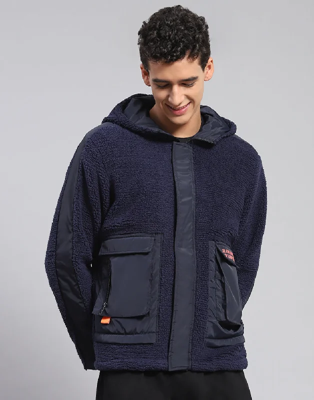 Outdoor Gear Men Navy Blue Solid Hooded Full Sleeve Jacket