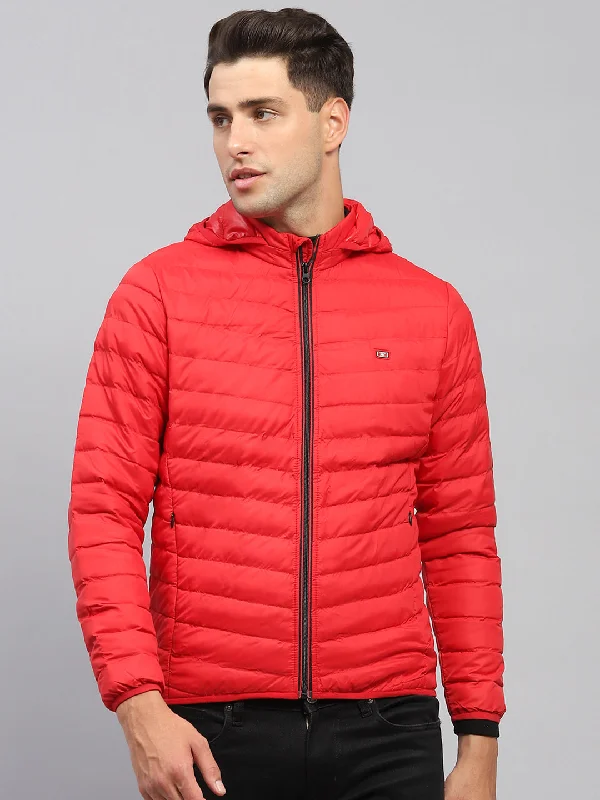 Lightweight Fabrics Men Red Solid Hooded Full Sleeve Jacket