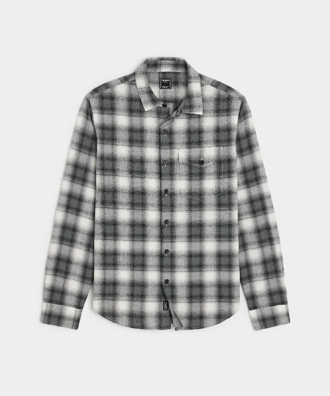 Urban Outfits Peached Cotton Lodge Shirt in Grey Plaid