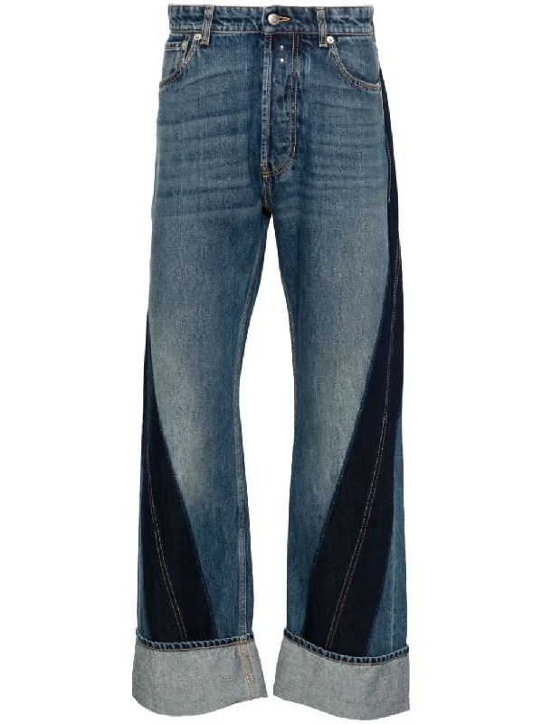 Travel Wardrobe Twisted Jeans