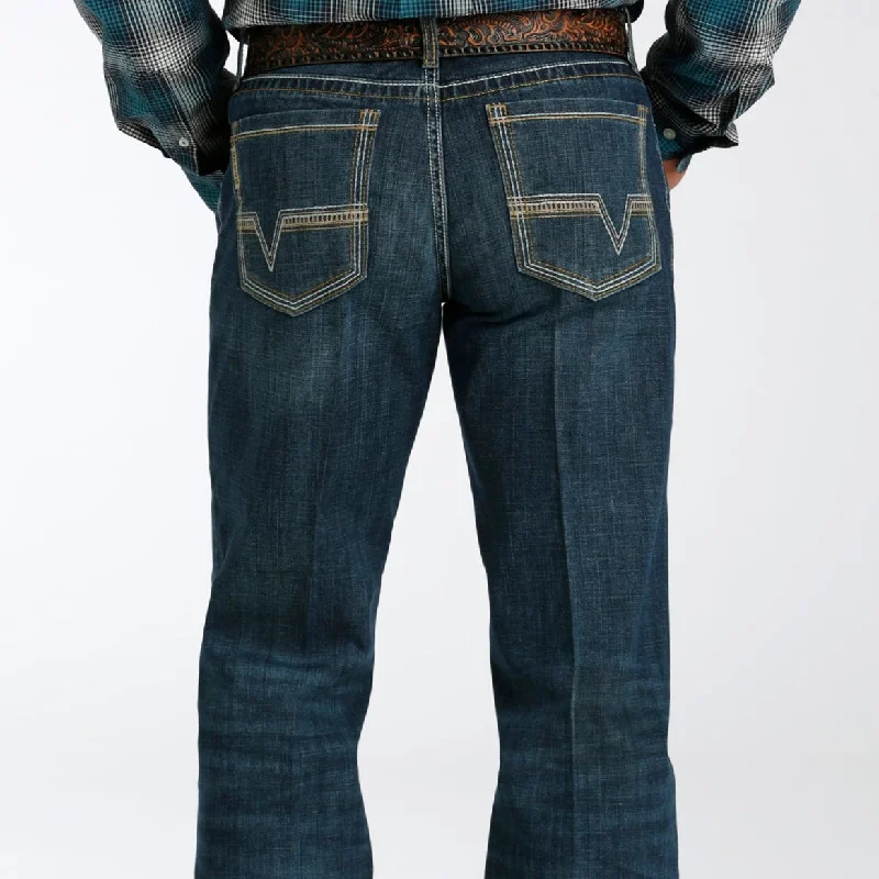 All-Season Wear Cinch Men's Grant Relaxed Fit Bootcut Jean in Dark Stonewash
