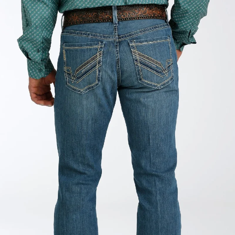 Urban Gear Cinch Men's Ian Slim Fit Jean in Medium Stonewash