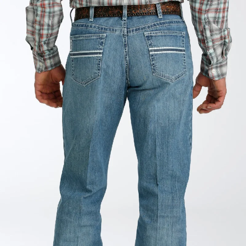 All-Day Wear Cinch Men's White Label Relaxed Straight Jean in Medium Stonewash