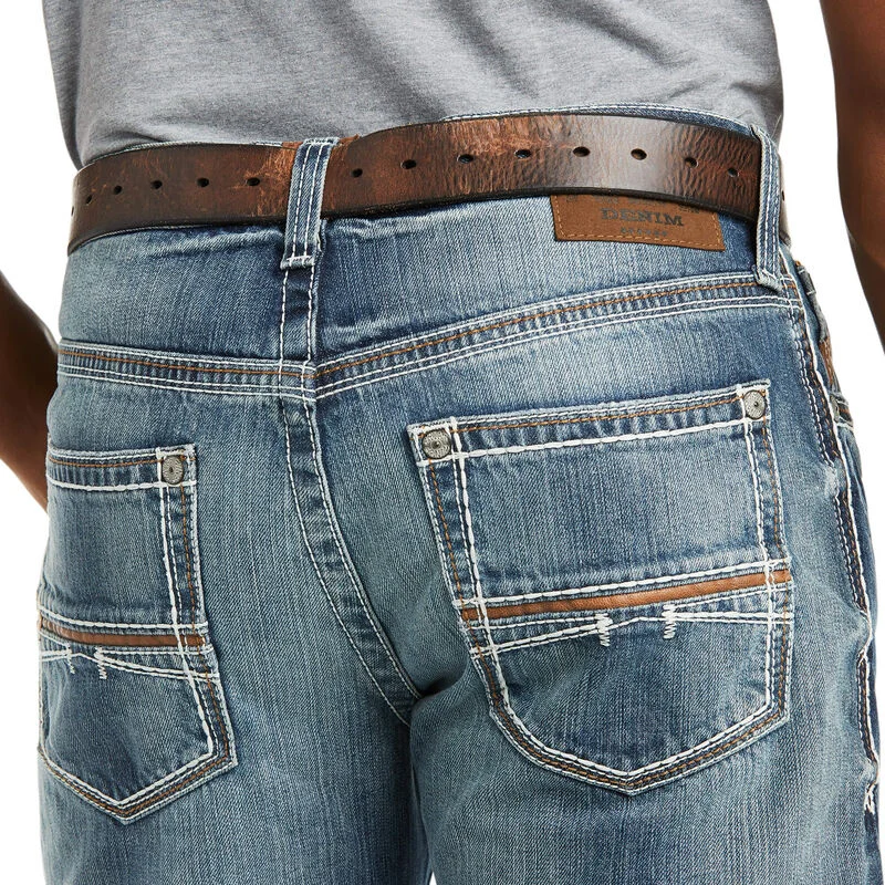 Street Outfit Ariat M4 Low Rise Coltrane Jean