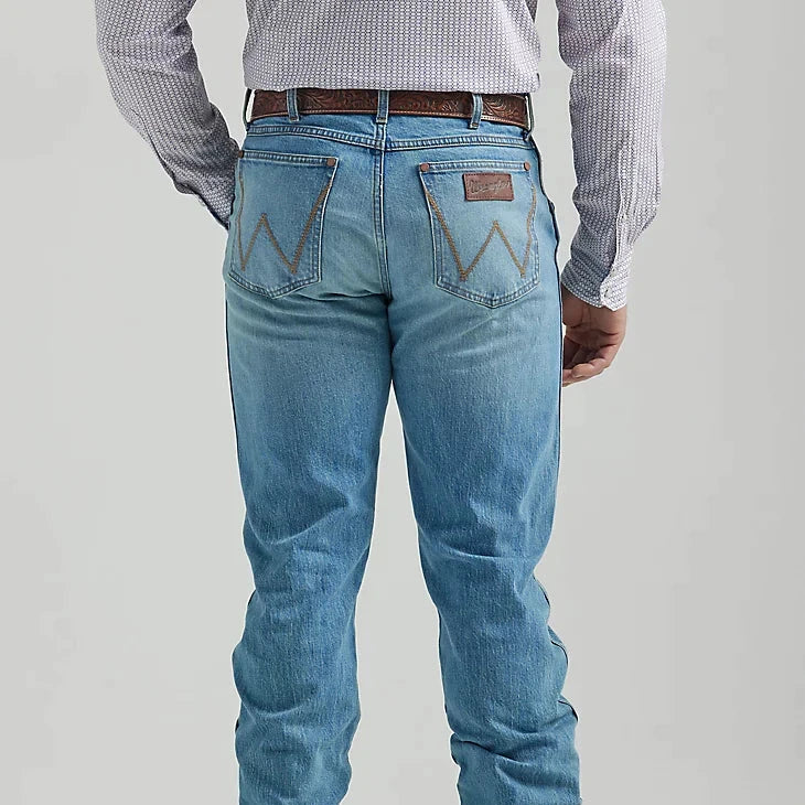 Bold Colors Wrangler Retro Men's Slim Straight Jean- Lightwash