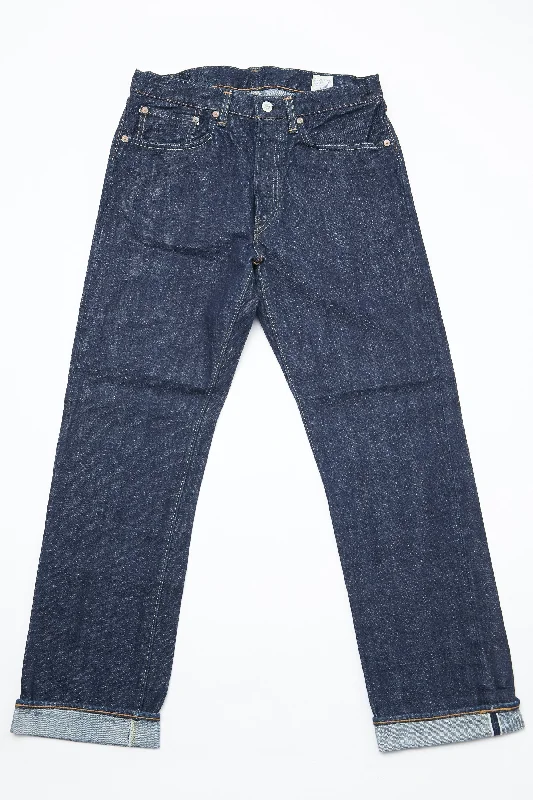 Comfy Tops orSlow 105 Standard Fit Jean - One Wash