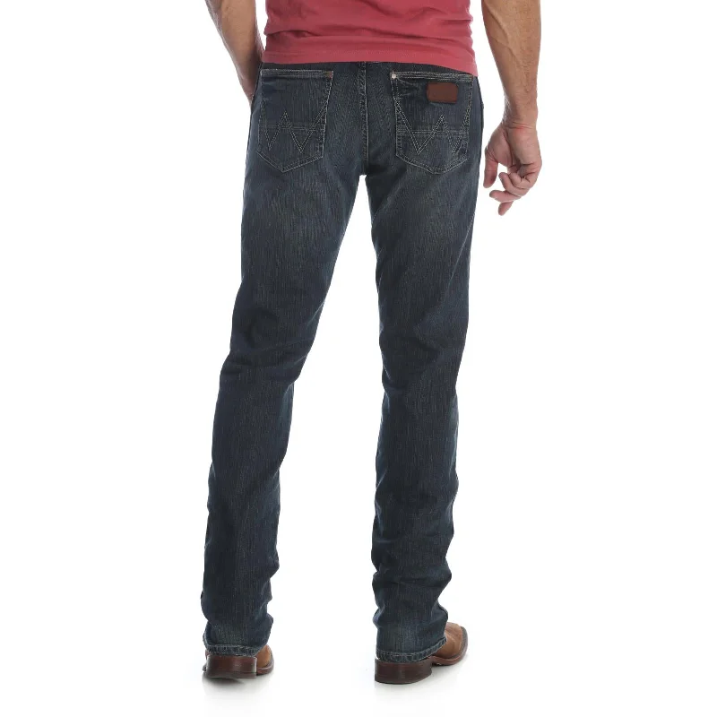 Casual Shoes Wrangler Retro Men's Slim Straight Jean in Jerome