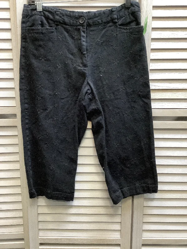 Sporty Wear Black Pants Cropped White Stag, Size 10