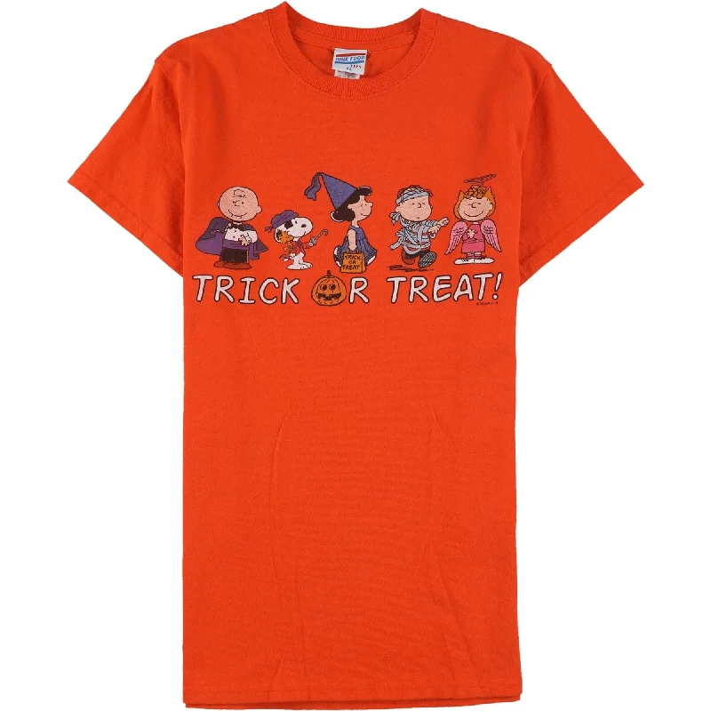Premium Clothing Junk Food Mens Peanuts Trick Or Treat Graphic T-Shirt
