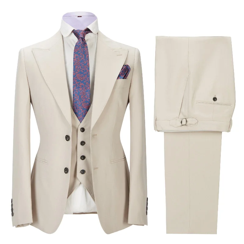 Layered Styles Men's 3 Piece Suit Regular Fit Peak Lapel Tuxedo Suits (Blazer+vest+Pants) Layered Styles Men's 3 Piece Suit Regular Fit Peak Lapel Tuxedo Suits (Blazer+vest+Pants)