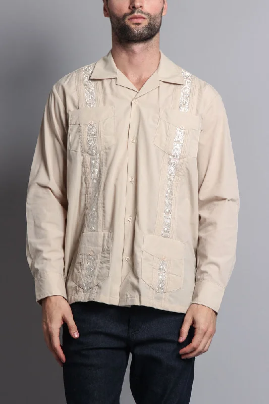 Urban Jackets Men's Long Sleeve Cuban Style Guayabera Shirt