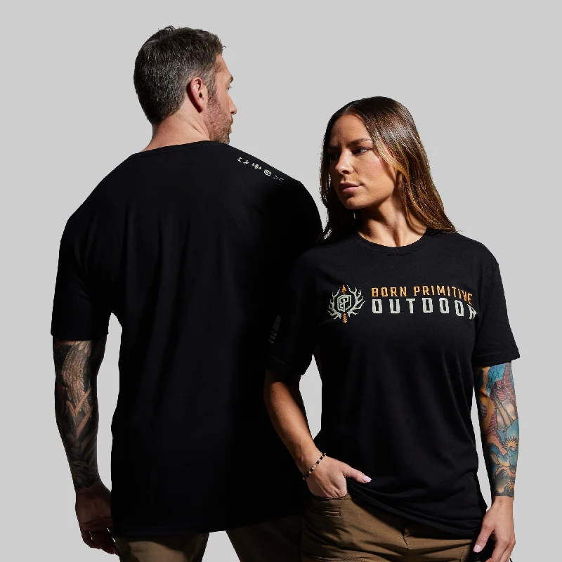 Chic Styles Outdoor Brand Tee (Black)