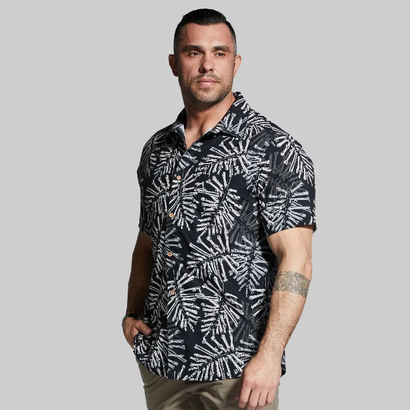 Elegant Outfits Voyager Button Up (Black Bone Palm)