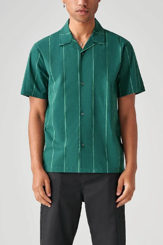 Urban Outfits Off Course SS Shirt - Night Green