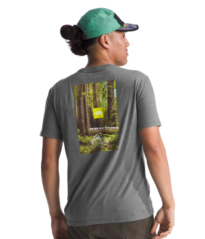 Everyday Apparel The North Face NF0A86WX Ms S/S Brand Proud Tee